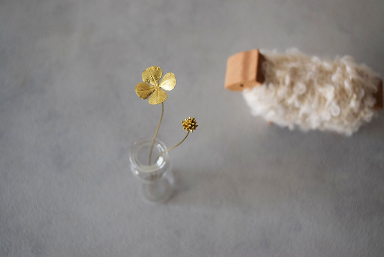 メタルプランツ「シロツメクサ」