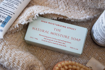 NATURAL MOISTURE SOAP