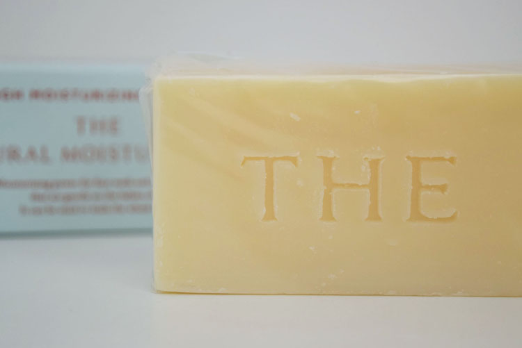 NATURAL MOISTURE SOAP