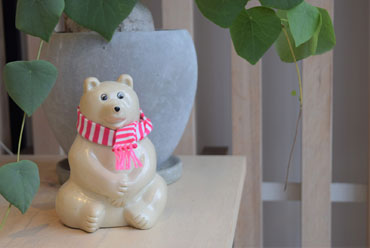 数量限定ビオトープ[biotope] Polar Bear Money Box/シロクマの貯金箱