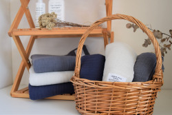 INNER PILE FACE TOWEL